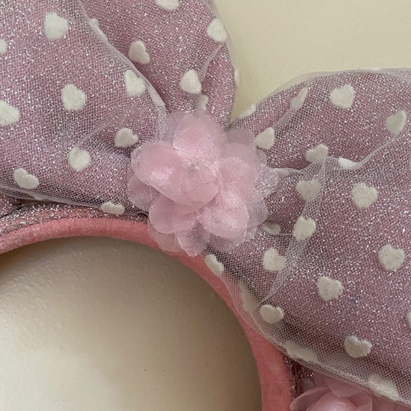 Disney Valentine’s Day Pink and White Minnie Mouse Ears - Picture 4 of 5